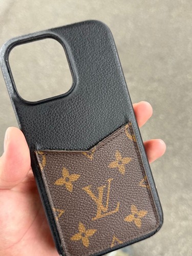Louis vuitton monogram iphone - louis,